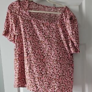 SHEIN Pink Scatter-Print Puff Sleeve Top